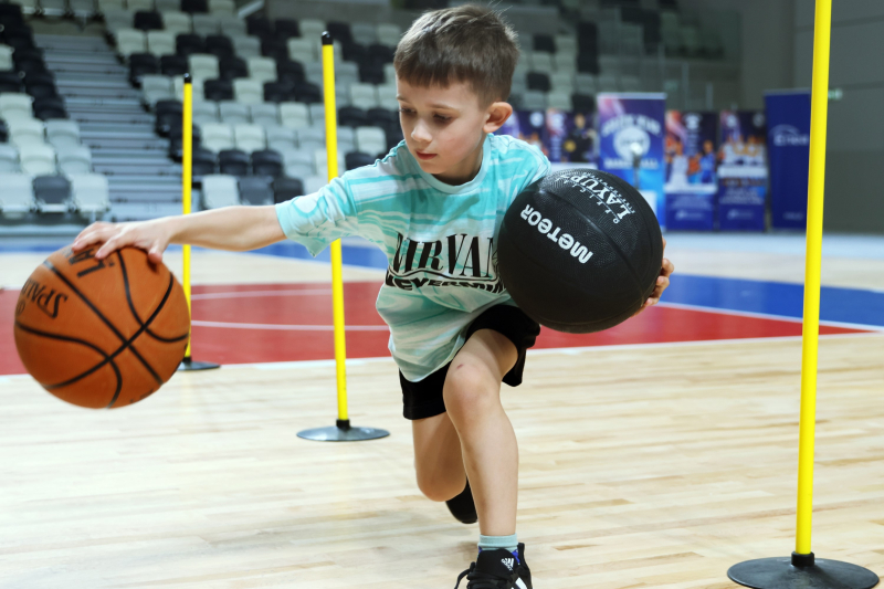 92/128 Lekcja WF z wicemistrzyniami Polski w Arenie Gorzów