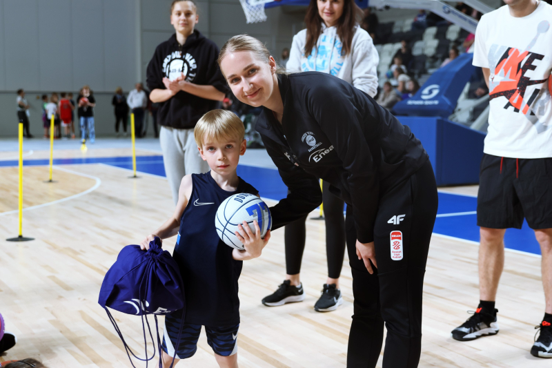 110/128 Lekcja WF z wicemistrzyniami Polski w Arenie Gorzów