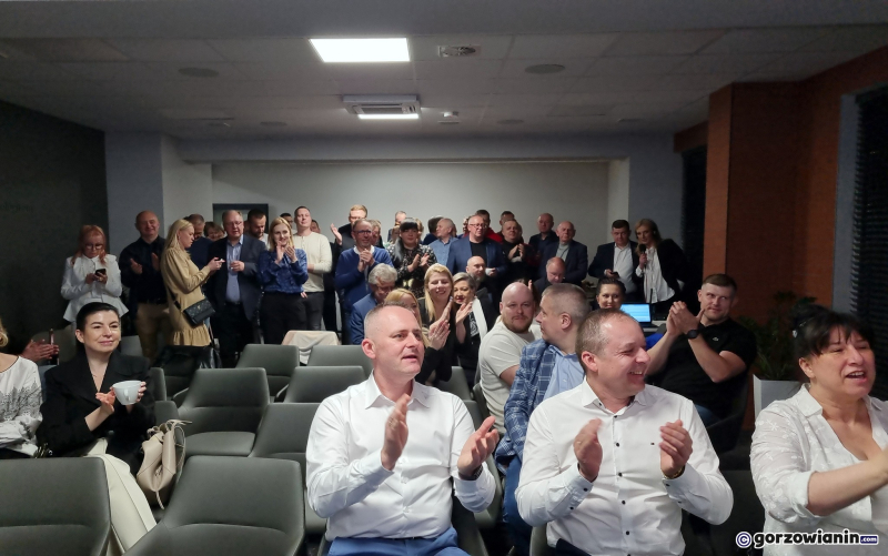 4/10 Wieczór wyborczy w sztabie Jacka Wójcickiego