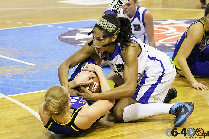 15/32 KSSSE AZS PWSZ Gorzów - MUKS Poznań 86:73