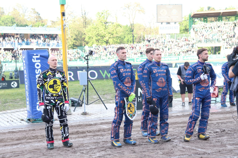 9/52 Żużel: NovyHotel Falubaz Zielona Góra - ebut.pl Stal Gorzów