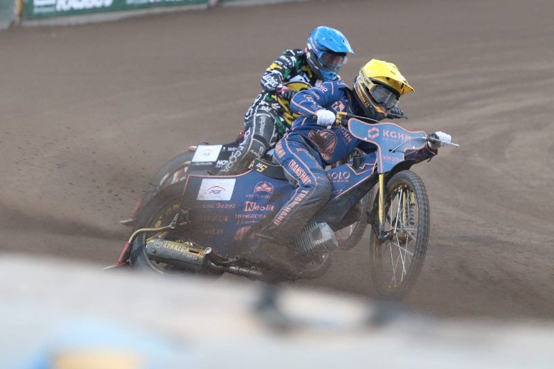 22/52 Żużel: NovyHotel Falubaz Zielona Góra - ebut.pl Stal Gorzów