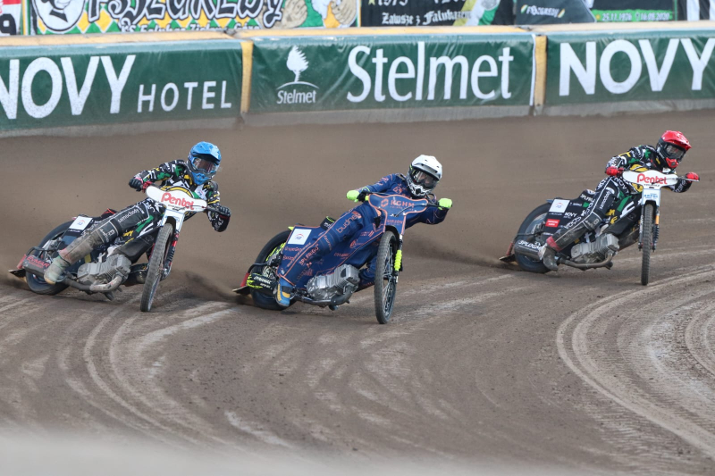 28/52 Żużel: NovyHotel Falubaz Zielona Góra - ebut.pl Stal Gorzów