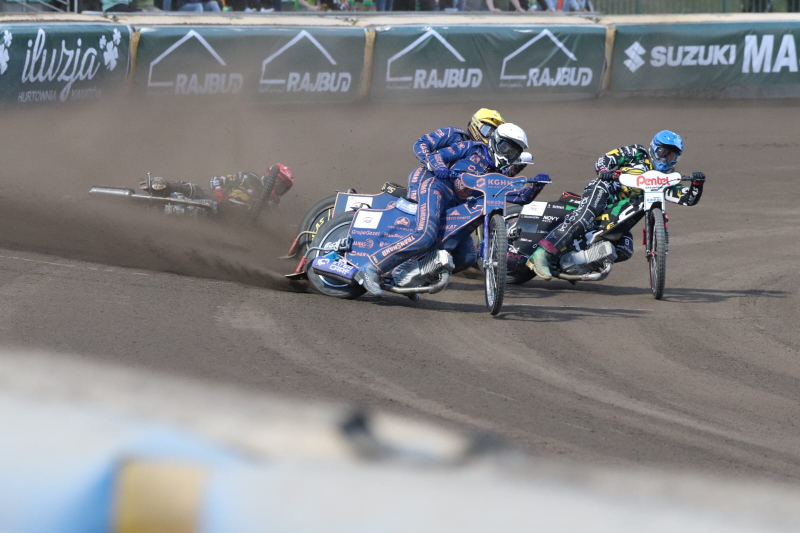 31/52 Żużel: NovyHotel Falubaz Zielona Góra - ebut.pl Stal Gorzów