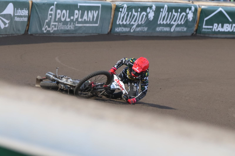 32/52 Żużel: NovyHotel Falubaz Zielona Góra - ebut.pl Stal Gorzów