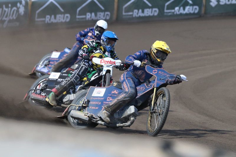 33/52 Żużel: NovyHotel Falubaz Zielona Góra - ebut.pl Stal Gorzów