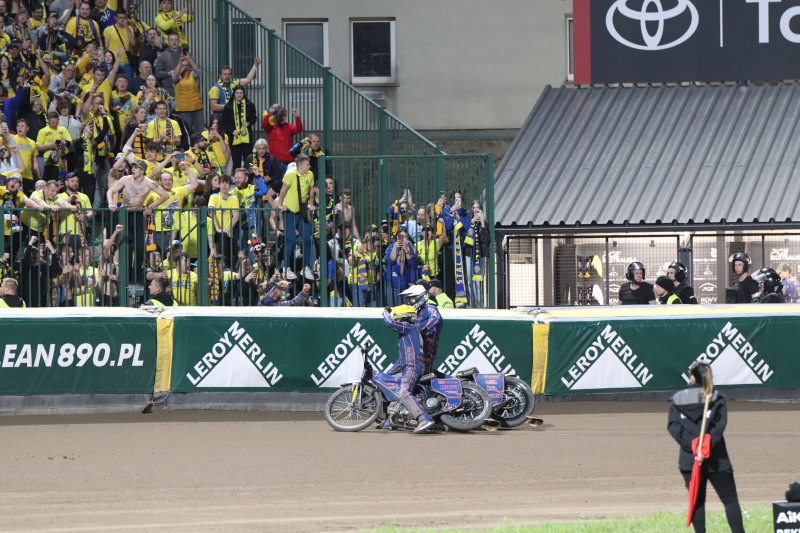 41/52 Żużel: NovyHotel Falubaz Zielona Góra - ebut.pl Stal Gorzów