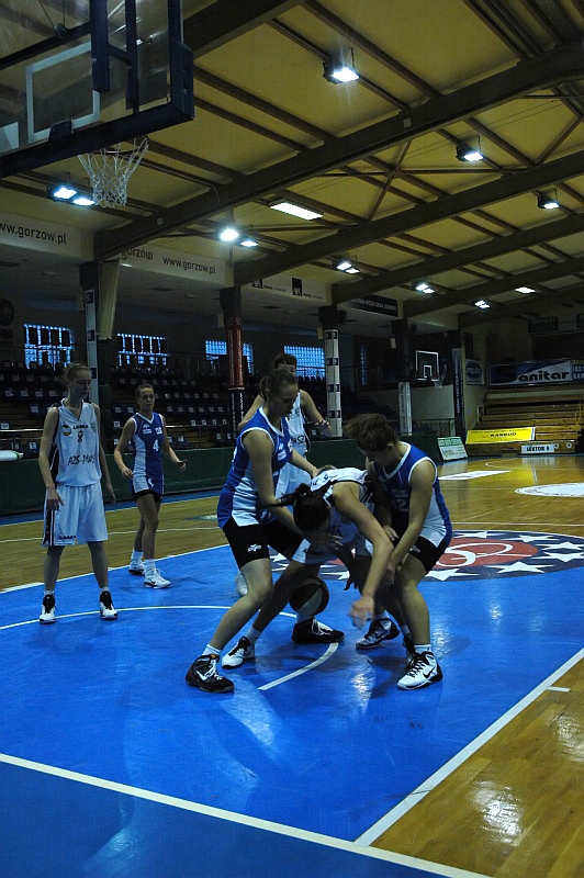 17/25 AZS II PWSZ Gorzów - MUKS Poznań 61:48 