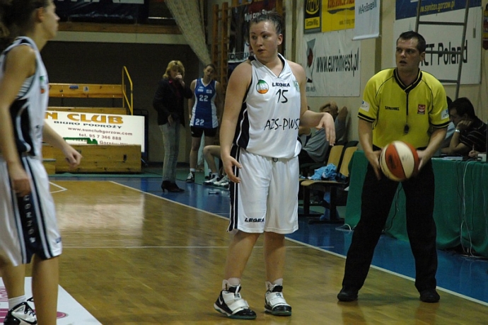 18/25 AZS II PWSZ Gorzów - MUKS Poznań 61:48 