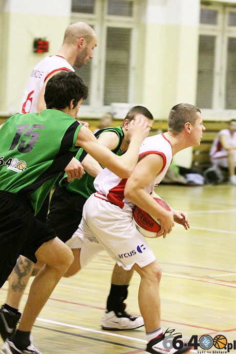 17/36 EBL: Zlepek - 66-400.pl Basket 45:43