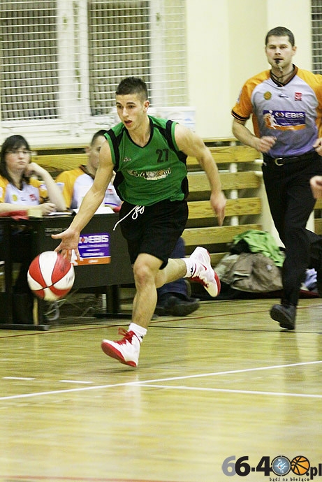 19/36 EBL: Zlepek - 66-400.pl Basket 45:43