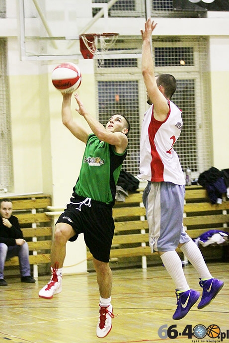 20/36 EBL: Zlepek - 66-400.pl Basket 45:43