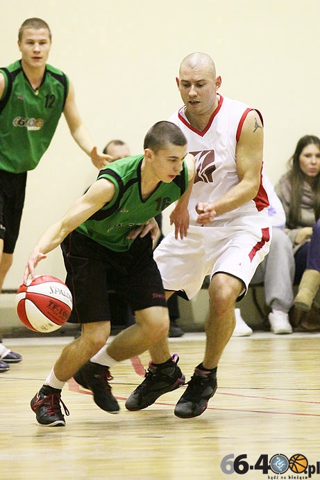 24/36 EBL: Zlepek - 66-400.pl Basket 45:43