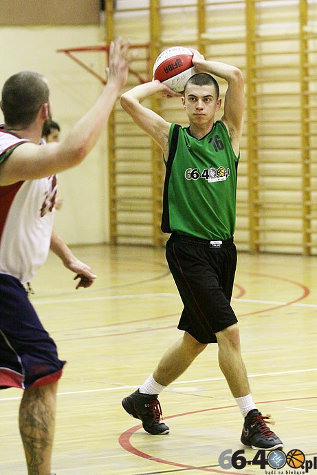 26/36 EBL: Zlepek - 66-400.pl Basket 45:43