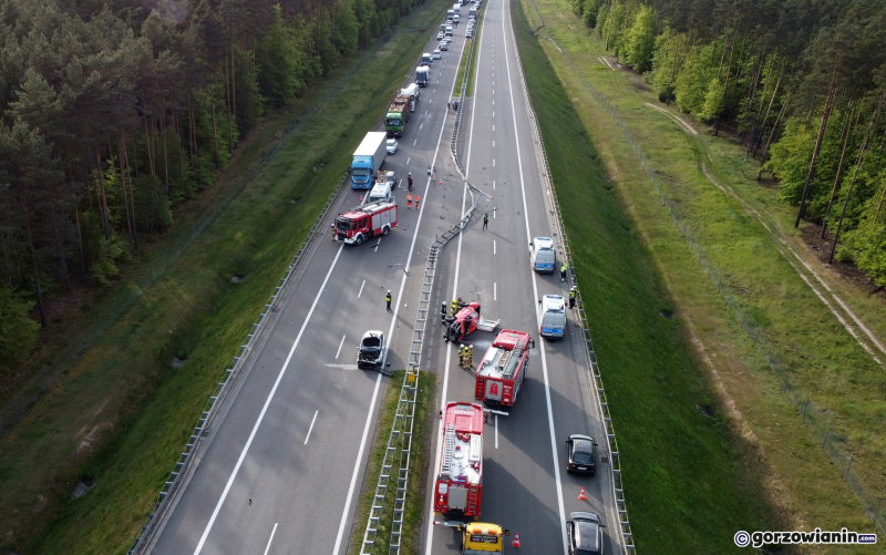 5/8 Wypadek na S3 koło Gorzowa. Zderzenie dwóch osobówek