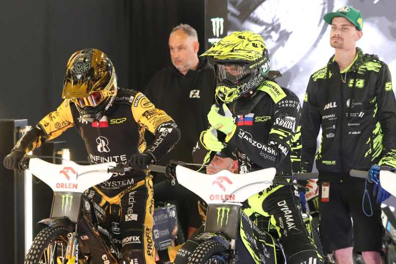 11/76 Grand Prix w Warszawie 2024