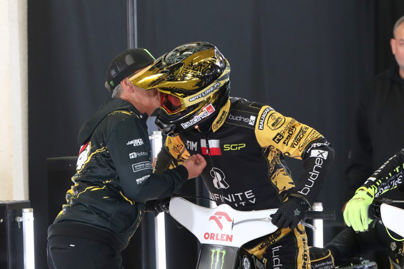 12/76 Grand Prix w Warszawie 2024