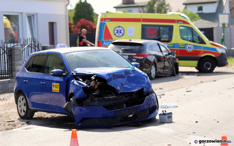 6/7 Zderzenie skody i hyundaia w Ciecierzycach