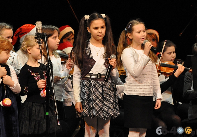 5/60 Koncert kolęd uczniów Szkoły Muzycznej I i II stopnia w Gorzowie Wielkopolskim
