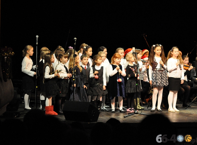 6/60 Koncert kolęd uczniów Szkoły Muzycznej I i II stopnia w Gorzowie Wielkopolskim