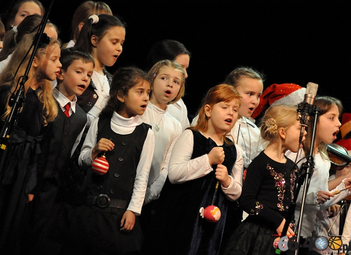 8/60 Koncert kolęd uczniów Szkoły Muzycznej I i II stopnia w Gorzowie Wielkopolskim