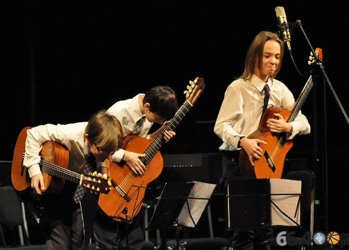 13/60 Koncert kolęd uczniów Szkoły Muzycznej I i II stopnia w Gorzowie Wielkopolskim