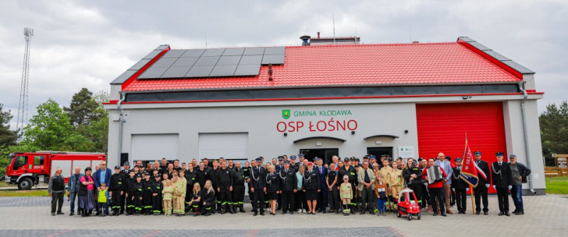 3/13 Strażacy z Łośna mają nową remizę za ponad dwa miliony złotych! Obiekt robi wrażenie