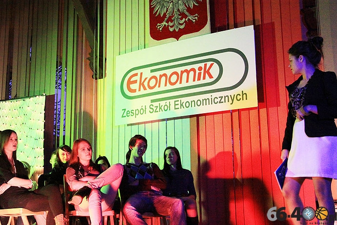 3/11 Gorzów: ZS Ekonomicznych  - Ekonomik pomaga - koncert charytatywny