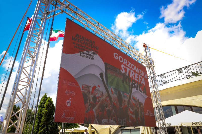 4/6 Strefa kibica powstaje na bulwarze