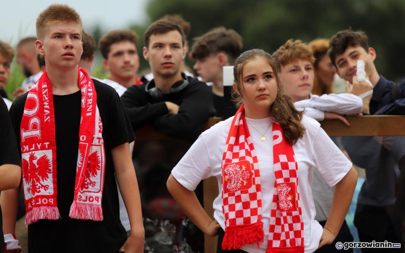 9/17 Gorzowianie kibicują podczas meczu Polska - Austria