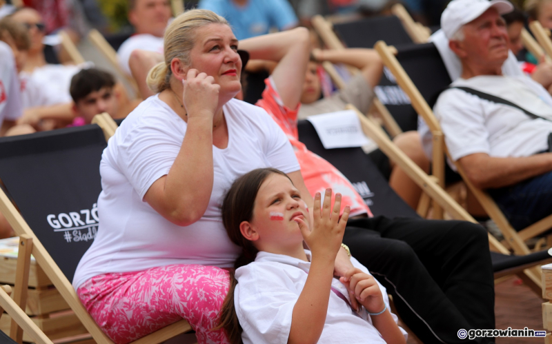 10/17 Gorzowianie kibicują podczas meczu Polska - Austria