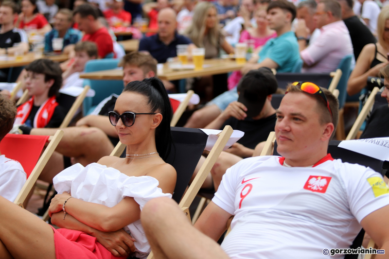 12/17 Gorzowianie kibicują podczas meczu Polska - Austria