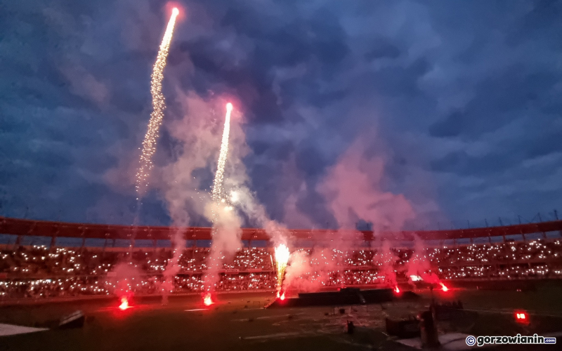 2/8 Pokaz fajerwerków Grand Prix w Gorzowie 2024