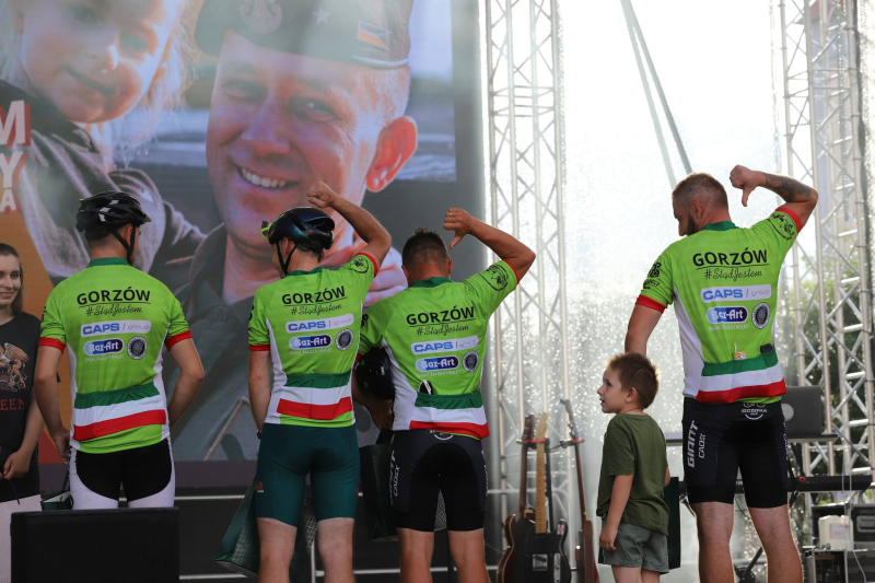 12/12 Zakręceni dla Oliwii przejechali 1500 km