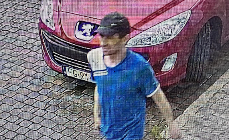 6/6 Nieznany mężczyzna wylał odstraszacz na dziki w restauracji