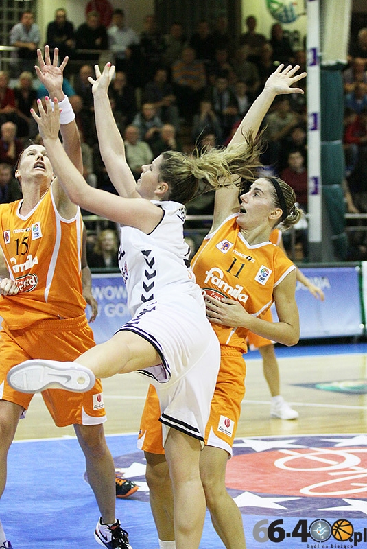 34/51 KSSSE AZS PWSZ Gorzów - Beretta-Famila Schio 70:74