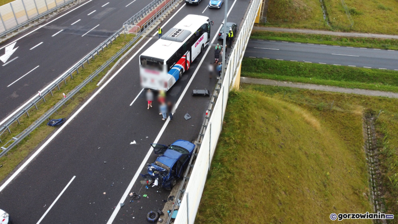4/6 Autobus zderzył się z seatem na S3 w Myśliborzu