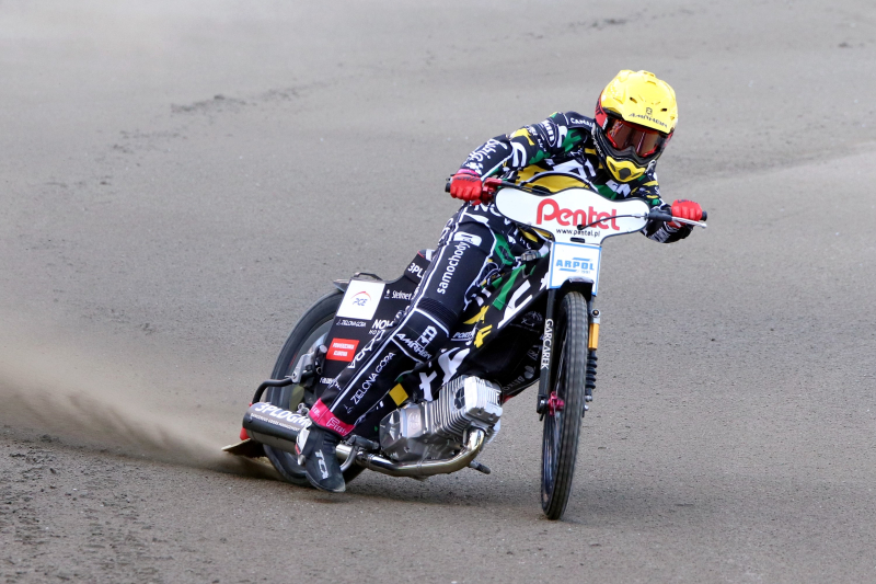 11/90 Żużel: 104. derby Ziemi Lubuskiej Stal Gorzów - Falubaz Zielona Góra