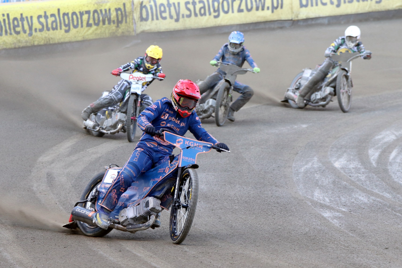 25/90 Żużel: 104. derby Ziemi Lubuskiej Stal Gorzów - Falubaz Zielona Góra