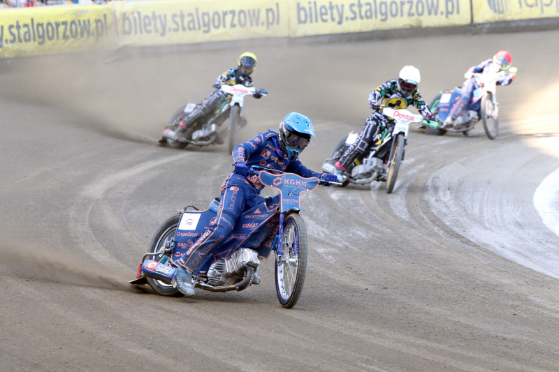 27/90 Żużel: 104. derby Ziemi Lubuskiej Stal Gorzów - Falubaz Zielona Góra