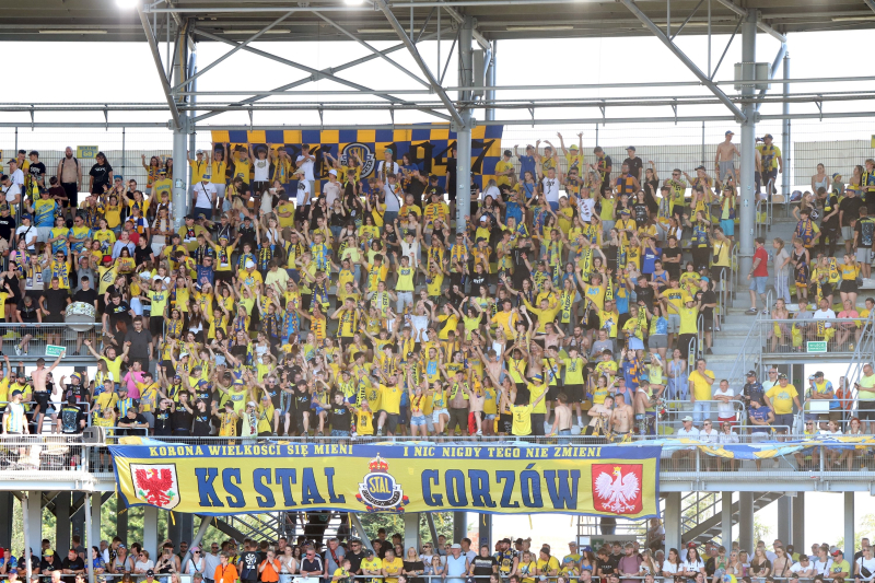 28/90 Żużel: 104. derby Ziemi Lubuskiej Stal Gorzów - Falubaz Zielona Góra