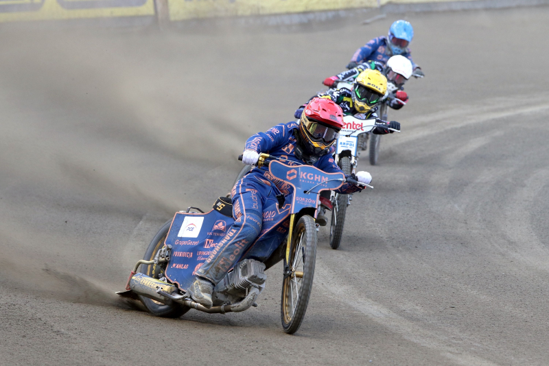31/90 Żużel: 104. derby Ziemi Lubuskiej Stal Gorzów - Falubaz Zielona Góra