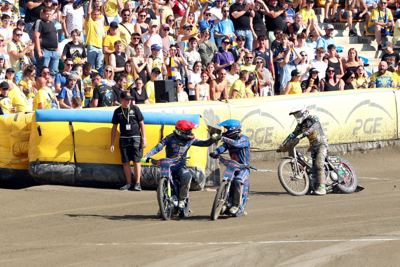 37/90 Żużel: 104. derby Ziemi Lubuskiej Stal Gorzów - Falubaz Zielona Góra