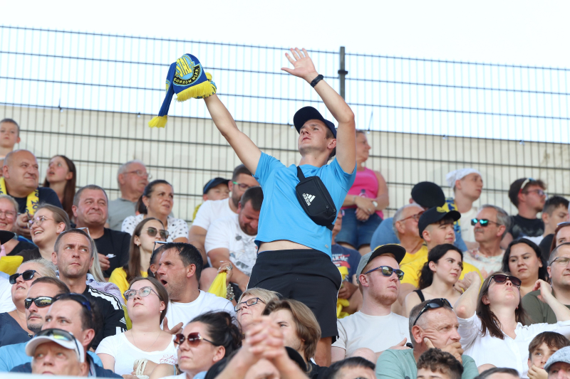 38/90 Żużel: 104. derby Ziemi Lubuskiej Stal Gorzów - Falubaz Zielona Góra