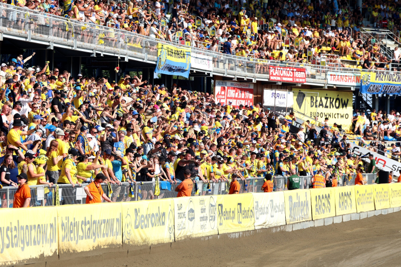 39/90 Żużel: 104. derby Ziemi Lubuskiej Stal Gorzów - Falubaz Zielona Góra