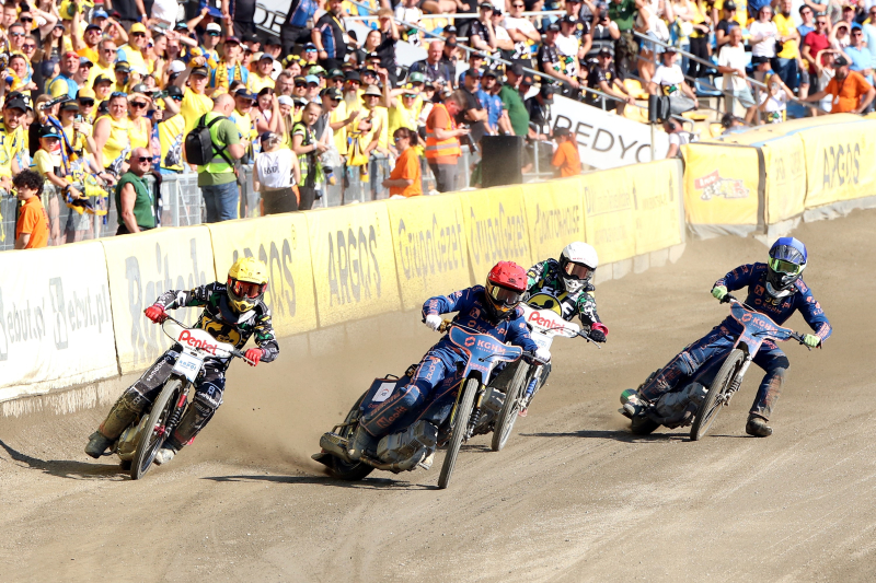 44/90 Żużel: 104. derby Ziemi Lubuskiej Stal Gorzów - Falubaz Zielona Góra