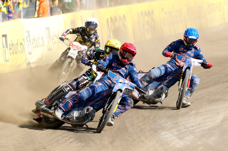 49/90 Żużel: 104. derby Ziemi Lubuskiej Stal Gorzów - Falubaz Zielona Góra