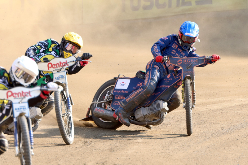 72/90 Żużel: 104. derby Ziemi Lubuskiej Stal Gorzów - Falubaz Zielona Góra