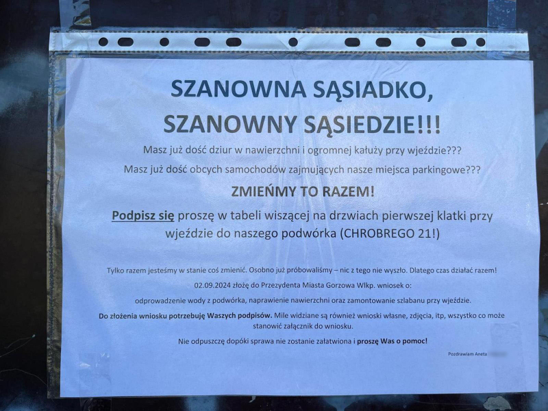 5/5 Zalewane i dziurawe podwórko przy ul. Krzywoustego