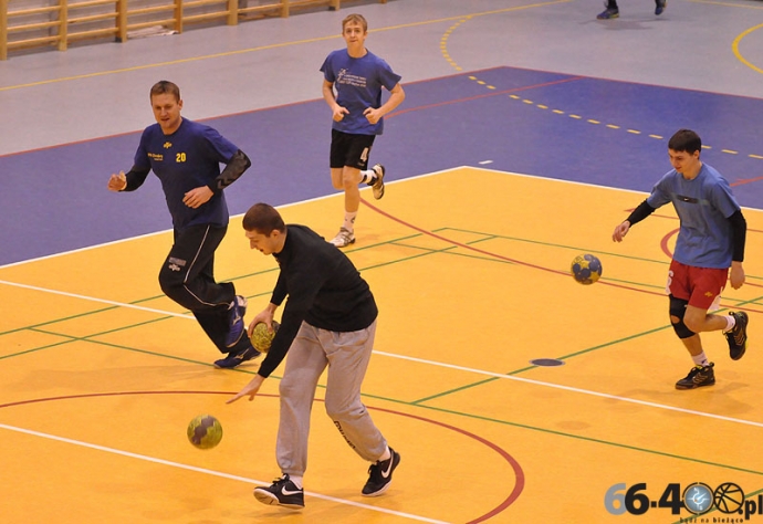 15/26 Trening piłkarzy ręcznych